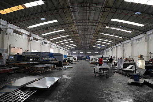 幕墙铝单板生产基地1