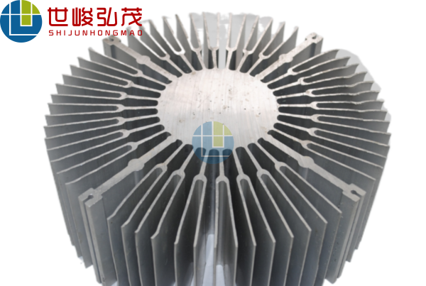 铝型材散热器